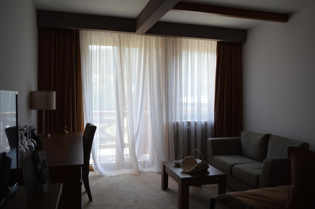 Apartments B&P Яхорина Екстериор снимка