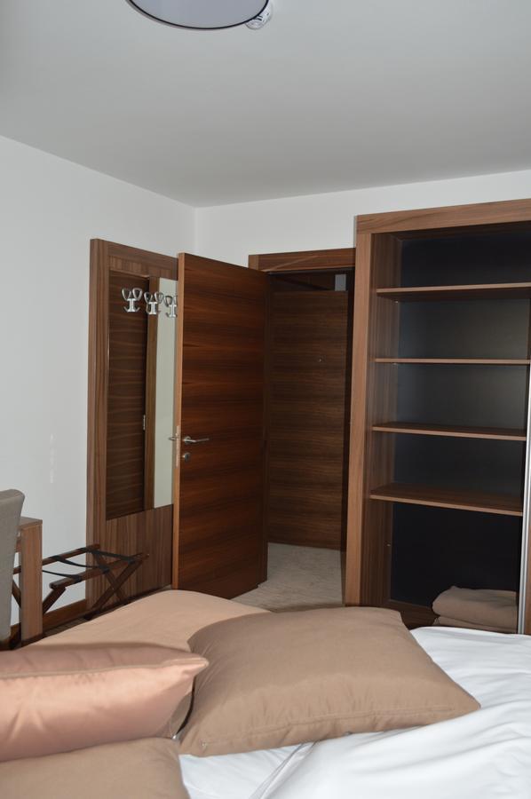 Apartments B&P Яхорина Екстериор снимка