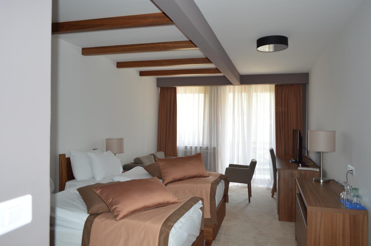 Apartments B&P Яхорина Екстериор снимка